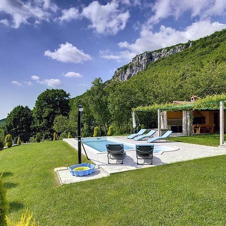 Villa Bella Lupoglav  Экстерьер фото